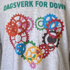 Dagsverk for Down - T-skjorte