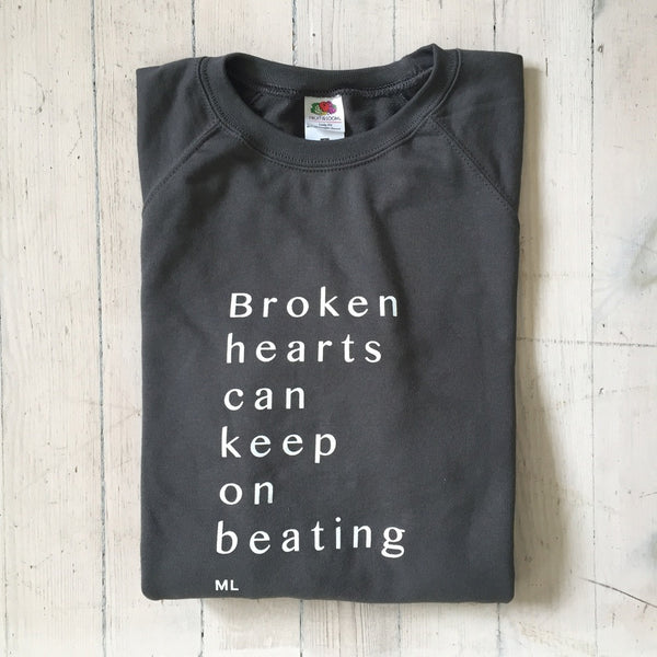 Marit Larsen: Sweatshirt - BROKEN HEARTS CAN KEEP ON BEATING / ML